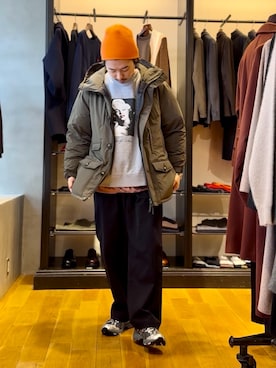 「アイテム（スウェット）」を使った、原田圭史さん（メンズ・171cm・30代）の冬コーディネート