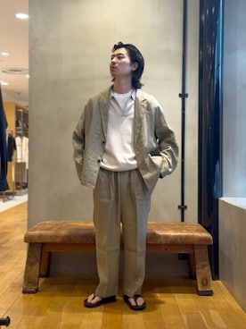 「URBAN RESEARCH（アーバンリサーチ）のLINEN SHIRTS JACKET（テーラードジャケット、ベージュ系）」を使った、原田圭史さん（メンズ・171cm）の春コーディネート