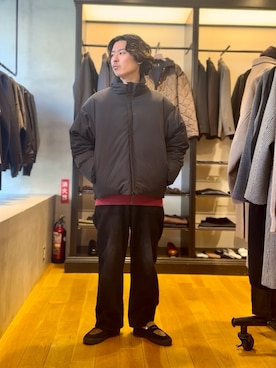 「アイテム（スウェット）」を使った、原田圭史さん（メンズ・171cm・30代）の冬コーディネート