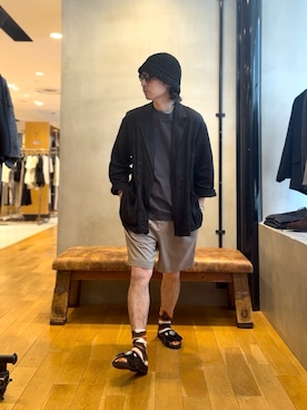 「URBAN RESEARCH（アーバンリサーチ）のLINEN SHIRTS JACKET（テーラードジャケット、ブラック系）」を使った、原田圭史さん（メンズ・171cm）の春コーディネート