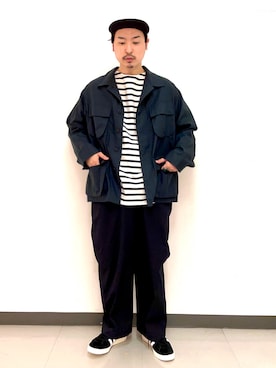 「URBAN RESEARCH（アーバンリサーチ）のアイテム（チノパンツ）」を使った、原田圭史さん（メンズ・171cm）の秋コーディネート