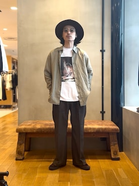 「URBAN RESEARCH（アーバンリサーチ）のTHE WEDDING LADY T-SHIRTS（Tシャツ/カットソー、ホワイト系）」を使った、原田圭史さん（メンズ・171cm）の春コーディネート