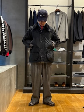 「アイテム（テーラードジャケット）」を使った、原田圭史さん（メンズ・171cm・30代）の秋コーディネート