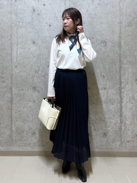 「アイテム（バンダナ/スカーフ）」を使った、HARUさん（レディース・153cm・40代）の秋コーディネート