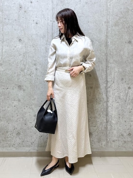 「ROPE'（ロペ）のポインテッドVカットパンプス（パンプス、ブラック系）」を使った、HARUさん（レディース・153cm）の春コーディネート