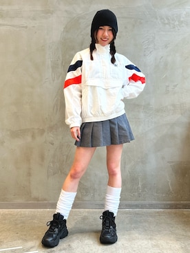 「アイテム（ナイロンジャケット）」を使った、TYさん（レディース・157cm）の春コーディネート