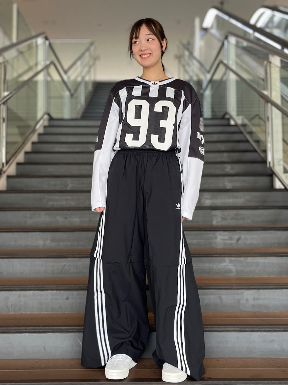Adidas Adilenium オーバーサイズ トラックパンツ Adilenium オーバーサイズ トラックパンツ / アディダス