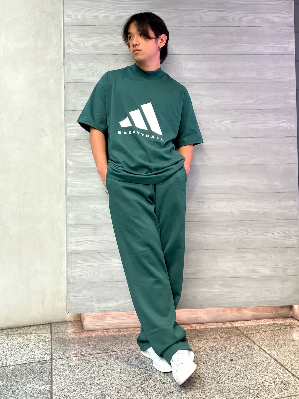 adidas バスケ スウェット セットアップ 【公式通販】