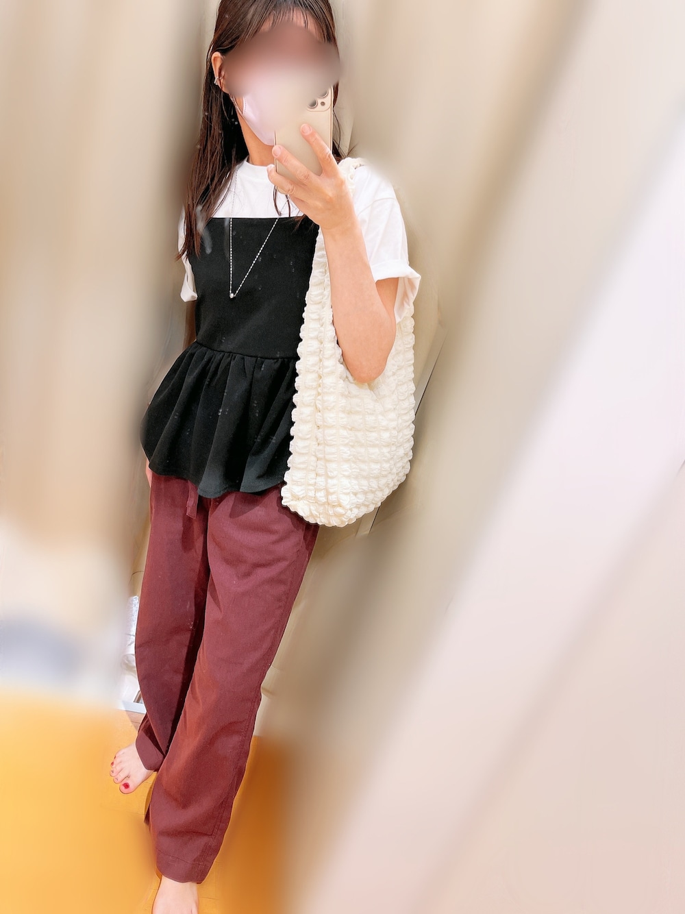 「みんなの白Tフェス、夏コーデ、オトナ女子、シンプルスタイル、休日コーデ、サンダルコーデ、大人カジュアル、ママコーデ、ワイドパンツ、レイヤードスタイル、Ｔシャツ、トレンド、ポコポコ、パープル」｜「しまむらのアイテム（チノパンツ、パープル系）」を使った、tomomocoさん（レディース・158cm）の夏コーディネートの1枚目の写真