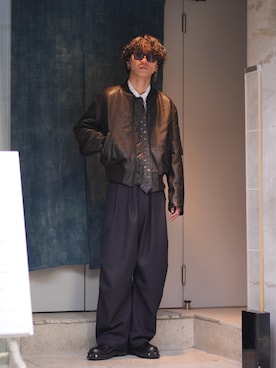 「アイテム（スラックス）」を使った、中原大地【吾亦紅】さん（メンズ・172cm）の秋コーディネート