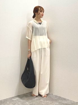 「NOLLEY’S（ノーリーズ）の【LA SCAIA /ラスカイア】◇【WEB限定】ソフトワンショルレザーバッグ（ショルダーバッグ）」を使った、nol murakamiさん（レディース・152cm）の夏コーディネート