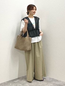 「NOLLEY’S（ノーリーズ）のメッシュトートSM（トートバッグ、ベージュ系）」を使った、nol murakamiさん（レディース・152cm）の夏コーディネート