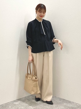 「NOLLEY’S（ノーリーズ）の《セットアップ対応》ウォッシャブルストレッチジョーゼットボウタイ風ペプラムブラウス（シャツ/ブラウス、ブラック系）」を使った、nol murakamiさん（レディース・152cm）の春コーディネート