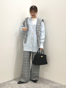 「アイテム（ストール/ショール、グレー系）」を使った、nol murakamiさん（レディース・152cm）の秋コーディネート