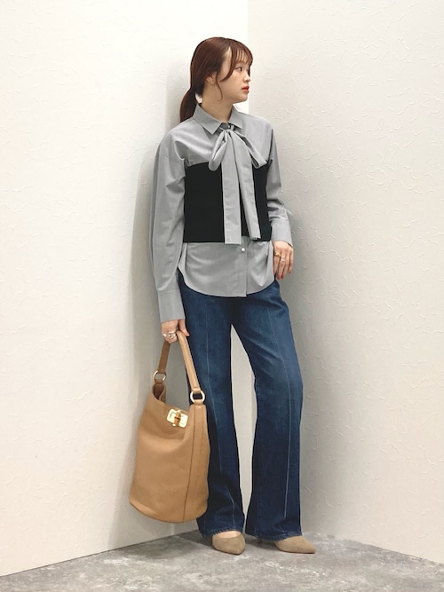 新品・タグ付き 24年♡ルネ リボン付きブラウス パール レース 定価6万円 S 新品・タグ付き 24年♡ルネ リボン付きブラウス パール レース 定価6万円 M