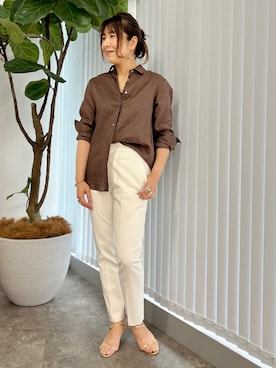 「INED（イネド）のアイテム」を使った、しおりさん（レディース・164cm）の春コーディネート