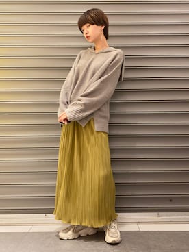 「earth music&ecology（アースミュージックアンドエコロジー）のアイテム（ニット/セーター）」を使った、のっちさん（レディース・161cm）の秋コーディネート