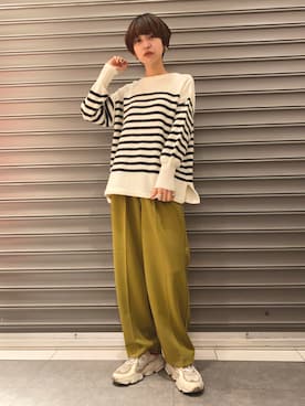 「earth music&ecology（アースミュージックアンドエコロジー）のアイテム（ニット/セーター）」を使った、のっちさん（レディース・161cm）の冬コーディネート