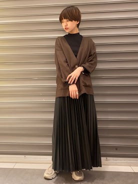 「アイテム（ノーカラージャケット）」を使った、のっちさん（レディース・161cm）の秋コーディネート