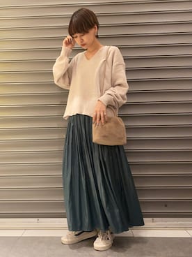 「earth music&ecology（アースミュージックアンドエコロジー）のアイテム（ニット/セーター）」を使った、のっちさん（レディース・161cm）の秋コーディネート