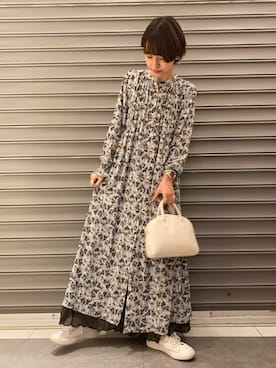 「earth music&ecology（アースミュージックアンドエコロジー）のアイテム（ワンピース）」を使った、のっちさん（レディース・161cm）の冬コーディネート