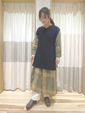 「ベスト×ワンピース」｜𝕪 𝕦 𝕚さん（レディース・161cm）の秋コーディネート