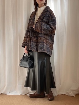 「ジャケットコート」｜「アイテム（ジャケット/アウター）」を使った、𝚍𝚊𝚛𝚊.さん（レディース・163cm）の秋コーディネート
