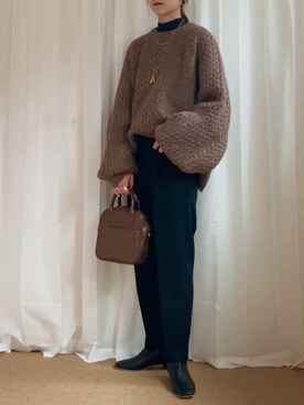 「ボリュームニット」｜「アイテム（ブーツ）」を使った、𝚍𝚊𝚛𝚊.さん（レディース・163cm）の冬コーディネート