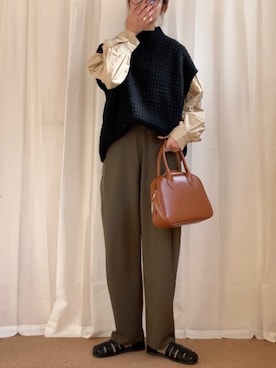 「INTER FACTORY（インターファクトリー）のアイテム（ベスト）」を使った、𝚍𝚊𝚛𝚊.さん（レディース・163cm）の春コーディネート