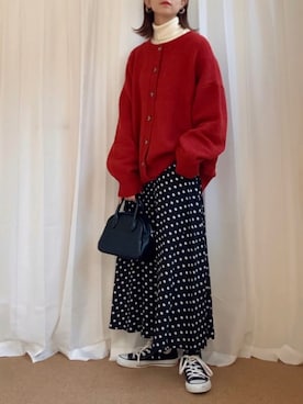 「ANGIE（アンジー）の2WAYオーバーサイズカラーカーディガン（カーディガン/ボレロ）」を使った、𝚍𝚊𝚛𝚊.さん（レディース・163cm）の冬コーディネート