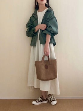 「reca（レカ）のアイテム（マウンテンパーカー）」を使った、𝚍𝚊𝚛𝚊.さん（レディース・163cm）の秋コーディネート