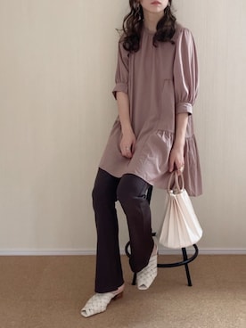 「アンブルネージュ」｜「アイテム（パンツ）」を使った、𝚍𝚊𝚛𝚊.さん（レディース・163cm）の夏コーディネート