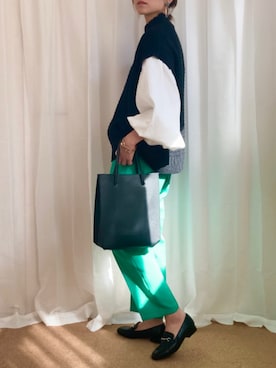 「INTER FACTORY（インターファクトリー）のアイテム（ベスト）」を使った、𝚍𝚊𝚛𝚊.さん（レディース・163cm）の冬コーディネート