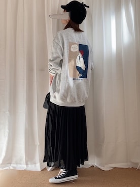 「ゆったりシルエット」｜「アイテム（キャップ）」を使った、𝚍𝚊𝚛𝚊.さん（レディース・163cm）の冬コーディネート