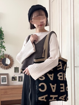 「タイトスカート」｜「アイテム（ベスト、グレー系）」を使った、𝚍𝚊𝚛𝚊.さん（レディース・164cm）の秋コーディネート