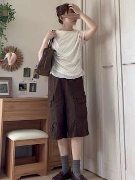 「SENSE OF PLACE by URBAN RESEARCH（センスオブプレイスバイアーバンリサーチ）のフリルドレープトップ（Tシャツ/カットソー、ホワイト系）」を使った、𝚍𝚊𝚛𝚊.さん（レディース・164cm）の夏コーディネート