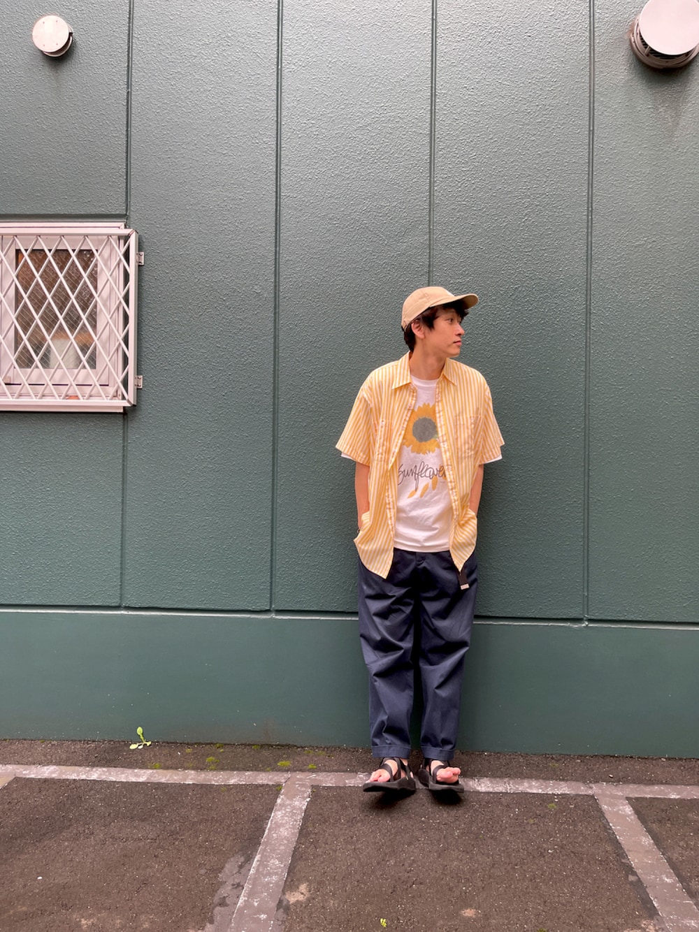 HERMESのチノパンツを使ったメンズ人気ファッションコーディネート - WEAR