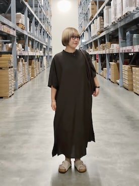 「BIRKENSTOCK（ビルケンシュトック）のZURICH SFB/チューリッヒ ソフトフットベッド スエードレザー（MEN）（サンダル、ベージュ系）」を使った、まりんさん（レディース・156cm）の夏コーディネート