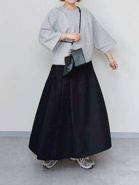 「アイテム（ポーチ）」を使った、まりんさん（レディース・156cm）の春コーディネート