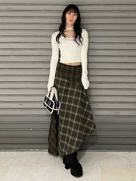 「EMODA（エモダ）のアイテム（ハンドバッグ）」を使った、後藤茉子さん（レディース・158cm）の秋コーディネート