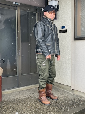 「中古で4000円CAROLINAのアイテム（ブーツ、ブラウン系）」を使った、Shigeさん（メンズ・176cm）の冬コーディネート