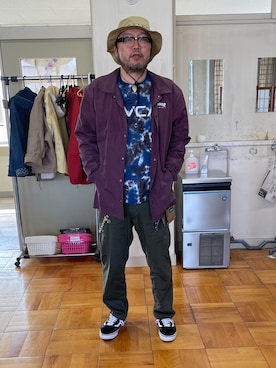 「KAVU（カブー）のアイテム（ハット、ベージュ系）」を使った、Shigeさん（メンズ・176cm）の春コーディネート