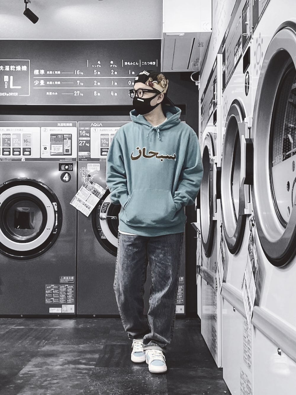 oom｜Supreme のパーカーを使ったコーディネート - WEAR