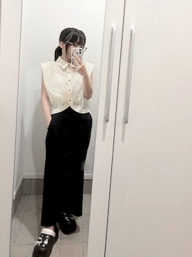 「KBF（ケイビーエフ）のショルダータックコンパクトシャツ（シャツ/ブラウス、ホワイト系）」を使った、Uさん（レディース・146cm）の夏コーディネート