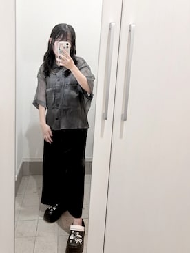 「LEPSIM（レプシィム）のミラー光沢シャツ　242835（シャツ/ブラウス、グレー系）」を使った、Uさん（レディース・146cm）の夏コーディネート