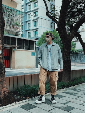 「GOOPiMADE」｜「アイテム（キャップ）」を使った、AshWangさん（メンズ・176cm）の秋コーディネート