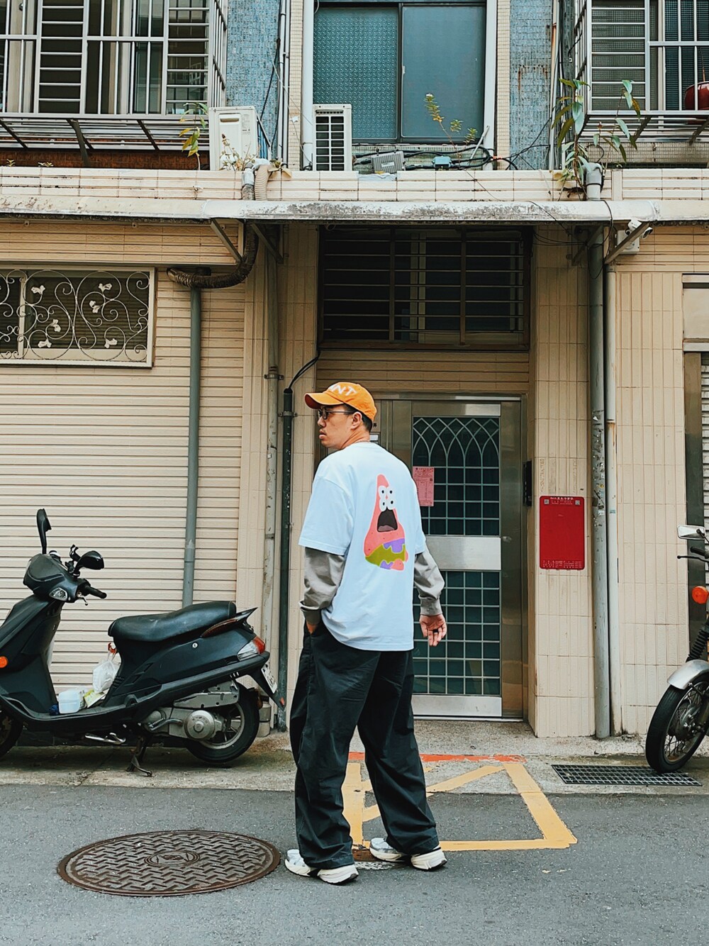 HUMAN MADEのキャップ（オレンジ系）を使った人気ファッション