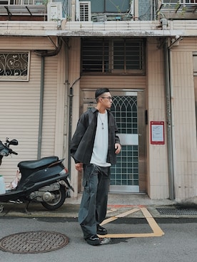 「アイテム（その他シューズ）」を使った、AshWangさん（メンズ・176cm）の秋コーディネート