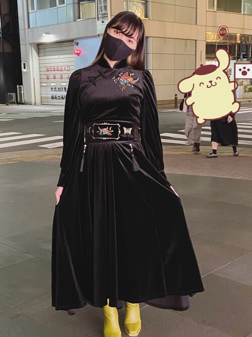 美品被宝園花束とアゲハのベロアチャイナワンピースマキシ丈黒