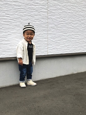 「Moujonjon（ムージョンジョン）のアイテム（パンツ）」を使った、ENiSHiさん（キッズ・80cm）の秋コーディネート
